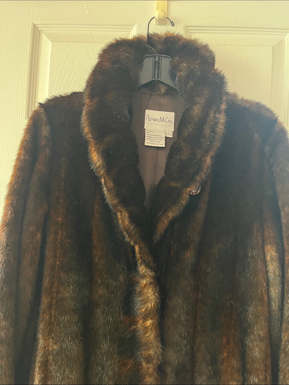 Pamela McCoy Brown Faux Mink Fur Coat - Picture 3 of 5